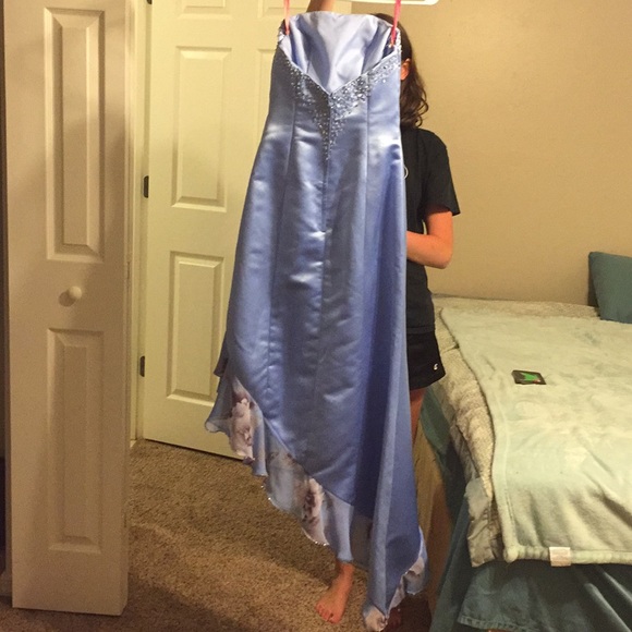 prom/formal dress - Picture 2 of 2